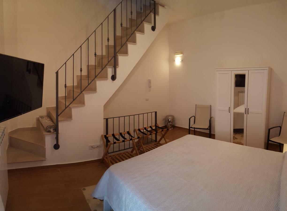 Casa Vacanze Don Vincenzo Monopoli Exteriör bild
