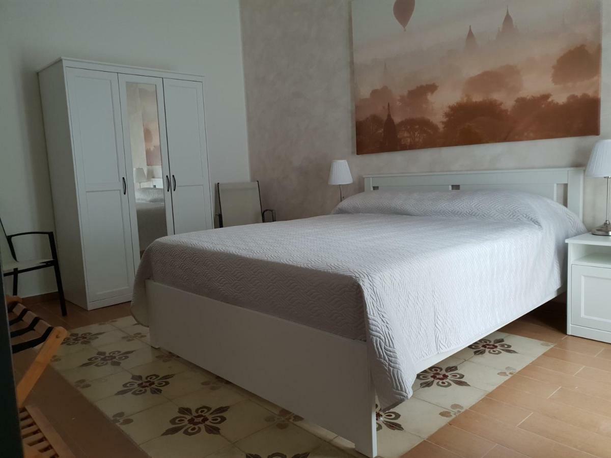 Casa Vacanze Don Vincenzo Monopoli Exteriör bild